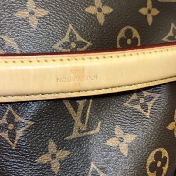 authentic louis vuitton melie hobo with strap/crossbody strap - Picture 11 of 17